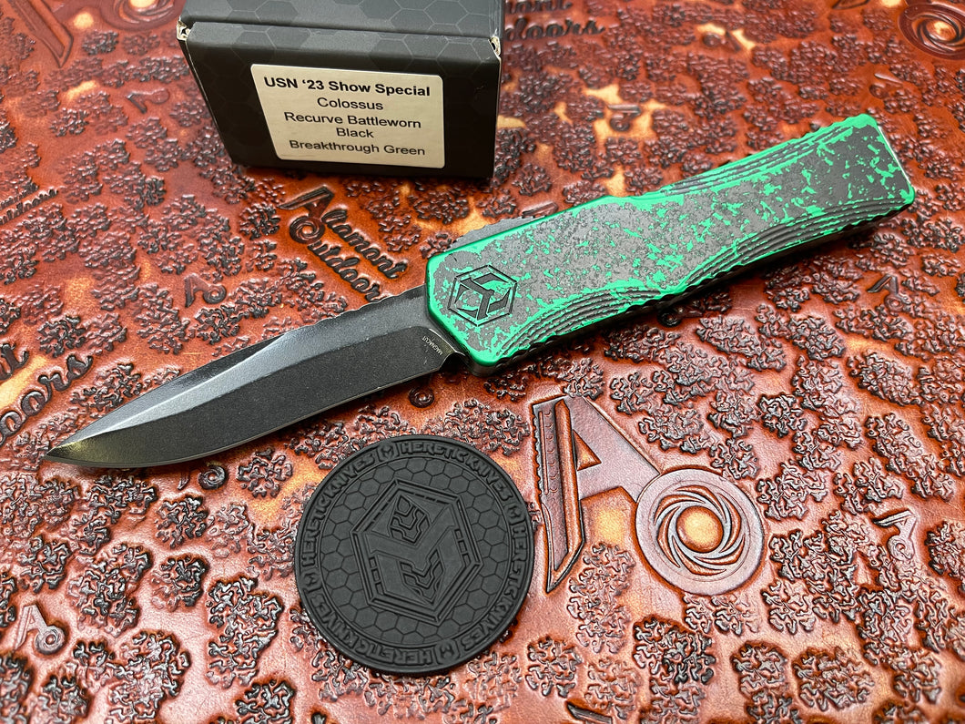 USN SHOW SPECIAL -  Heretic Knives Colossus - Battleworn Black Recurve, Toxic Breakthrough Green handle