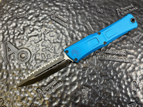 Microtech Combat Troodon GEN III Blue D/E FULL Serrated 1142-3BL