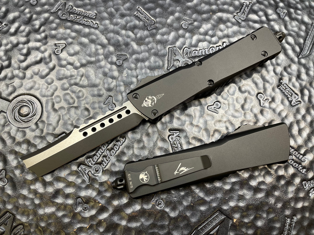 Microtech Combat Troodon HELLHOUND RAZOR Black Smooth Handle with Ringed hdwr 219RS-1TS