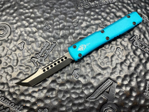 Microtech Ultratech Hellhound Turquoise 119-1TQS Signature Series