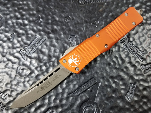 Combat Troodon T/E Orange Apocalyptic 144-10APOR Tanto