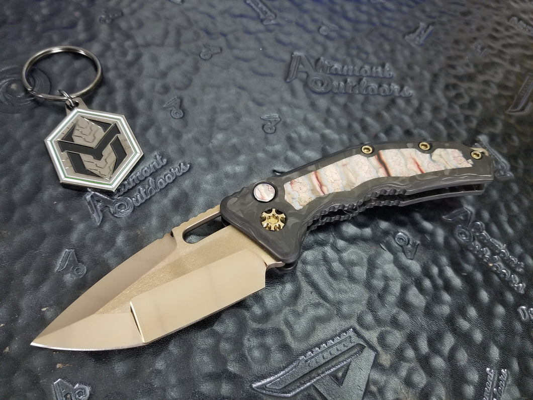 Heretic Knives Custom MEDUSA Auto Bronzed Cracked Ice Compound Grind, Carbon Fiber w/ Mammoth Molar Inlay, Mammoth Button