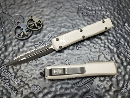 Microtech Ultratech D/E Titanium Gray Full Serrated 122-3TG OTF