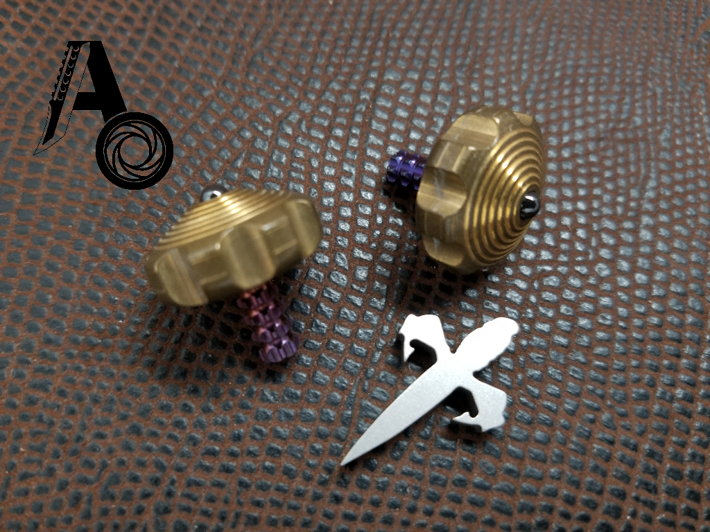 Mini Spin Top Brass with Purple Ti Stem