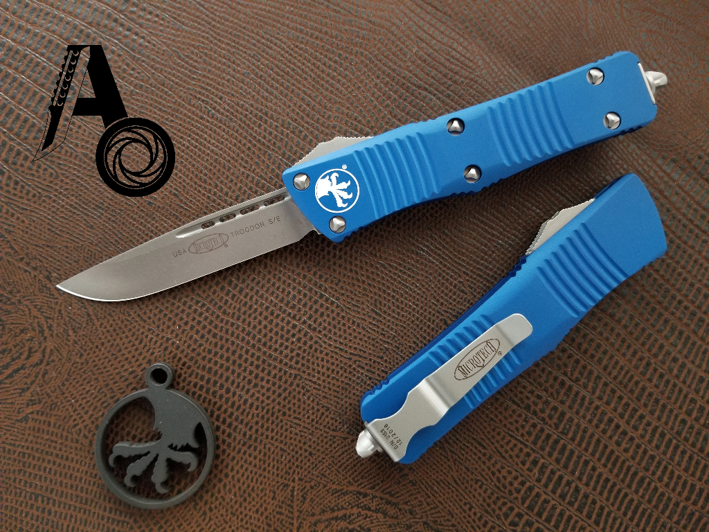 Microtech Troodon S/E OTF Automatic Knife Blue Apoc 139-10APBL