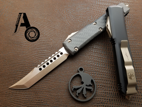 Microtech Ultratech Hellhound Bronze Carbon Fiber 119-13CF