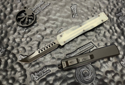 Microtech UTX-70 Hellhound DLC Jade Top 419-1DLCTGTJGSH