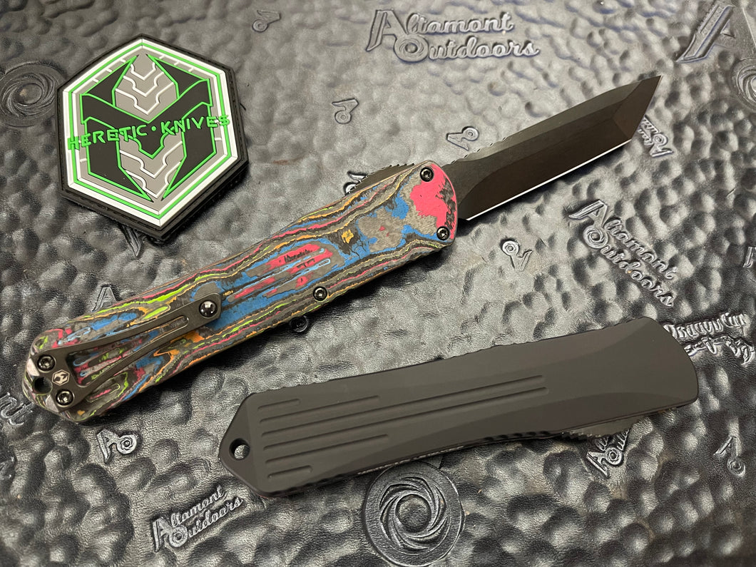 Heretic Manticore X AWESOME 80s Camo Carbon Backcover, DLC TANTO, DLC Hardware & Button H031-6A-CF80s