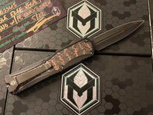 Heretic Knives Custom Colossus D/E HG Vegas Forged DLC Razor Wire Damascus, Black Ano Handle w/ Copper Snakeskin Fat Carbon Inlay