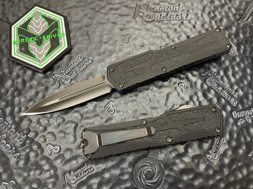 Heretic Knives Iconoclast Colossus Hand Ground DLC Elmax Double Edge, Black ANO handle w/ Fat Carbon Snakeskin, DLC and FC button, DLC Clip, DLC Hardware