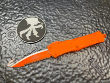 Microtech Combat Troodon HS Rescue, Orange Frag Chassis Full Serrated Orange Blade 601-3CORHS