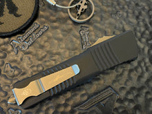 Microtech Combat Troodon Bronze Carbon Fiber Hellhound 219-13CF pre-owned