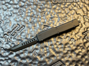 Microtech UTX-70 Hellhound Shadow DLC Standard 419-1DLCTSH