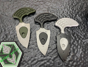 Heretic Knives Sleight Modular Push Dagger Blizzardworn handle, Battleworn Black Blade, and Battleworn Black hardware H050-8A-BLIZZARD
