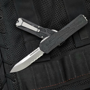 Heretic Knives Colossus Stonewashed S/E Part Serrated, Black handle, Standard Clip & Hardware H039-2B