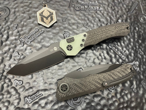 Heretic Knives Wraith Auto Black Tanto, Carbon Fiber Handle with Jade G-10 Bolster.  H100-4A-Jade