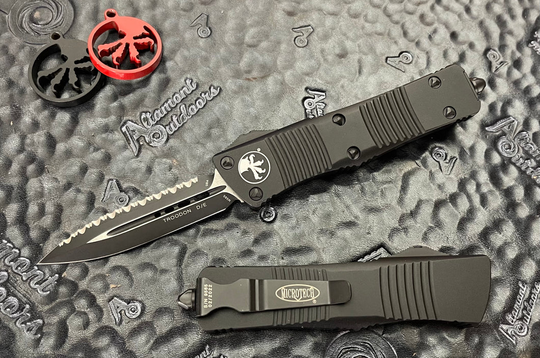 Microtech Troodon D/E Full Serrated Black Tactical 138-3T